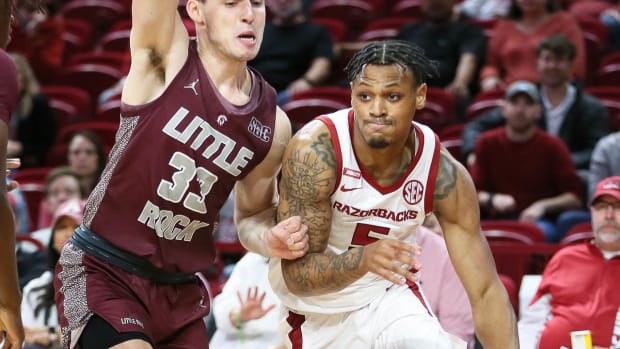 Au'Diese Toney-UALR